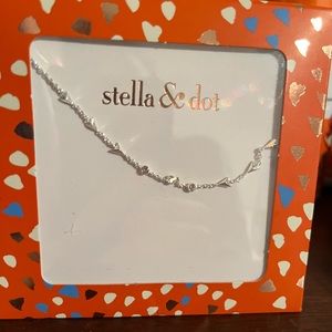 Brand new. Never worn Stella and Dot necklace
